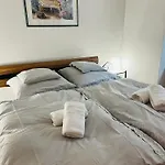 Elvis Family Dream * Λίμπεκ