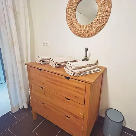 Apartment Elvis Family Dream *